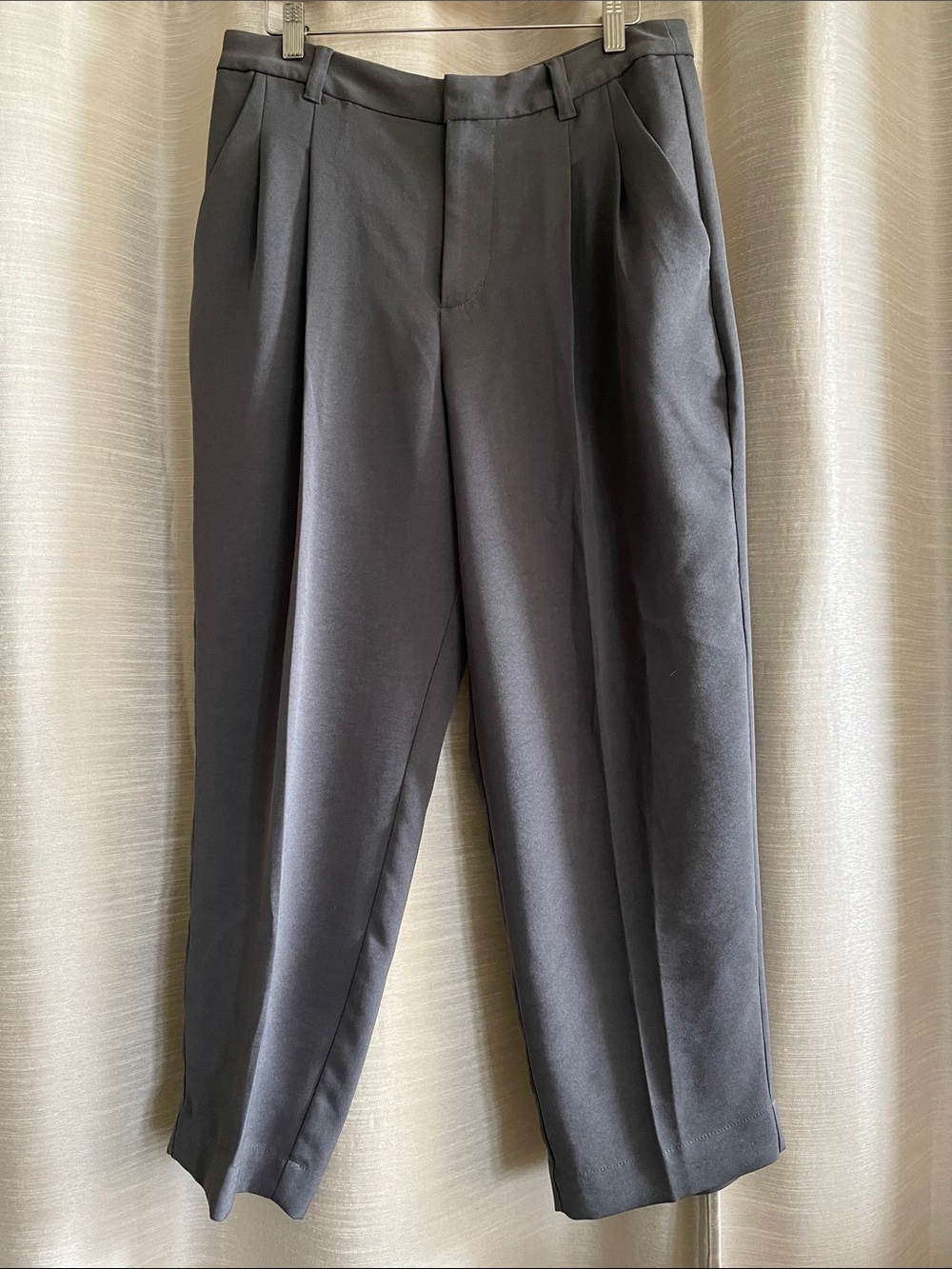 Madewell Women's Cropped Pleated Trousers in Charcoal Gray 8P